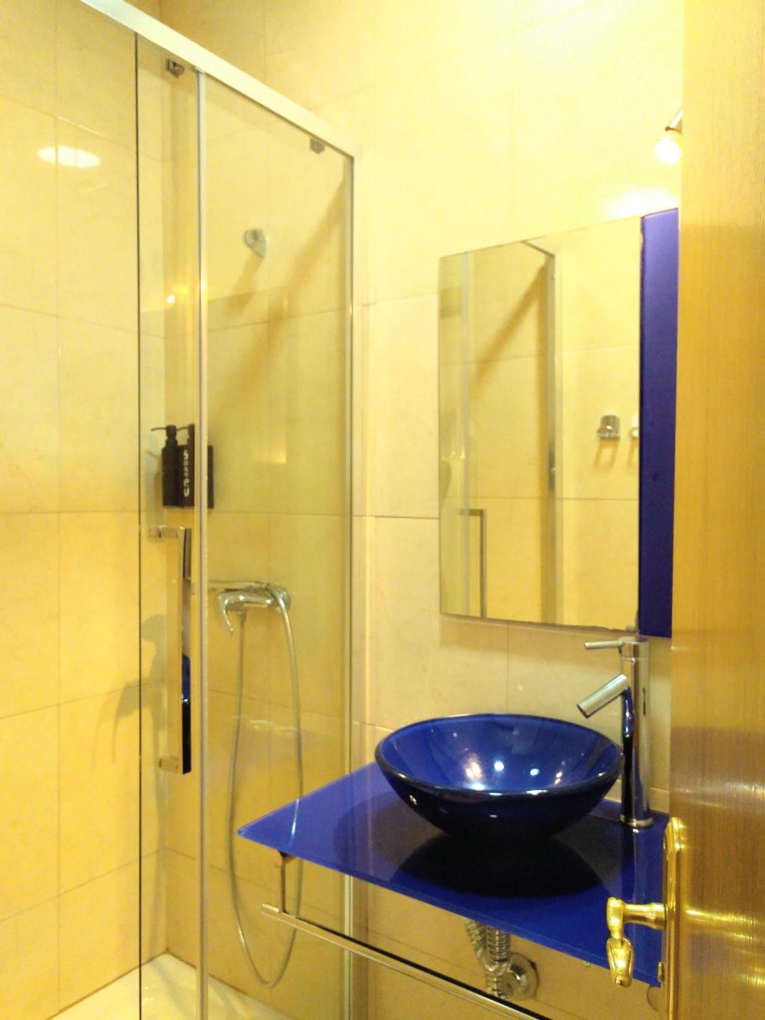 Hostal Nersan2 Madrid Room photo